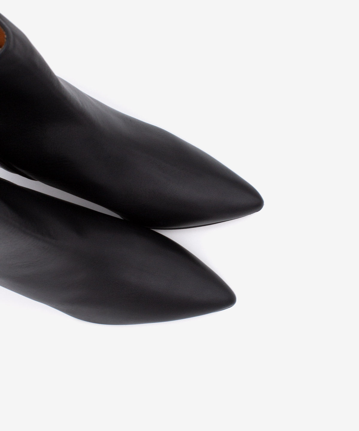 Botines básicos de mujer de tacón medio de punta fina de piel lisa, dayana - Ángel Alarcón - Negro Negro-7