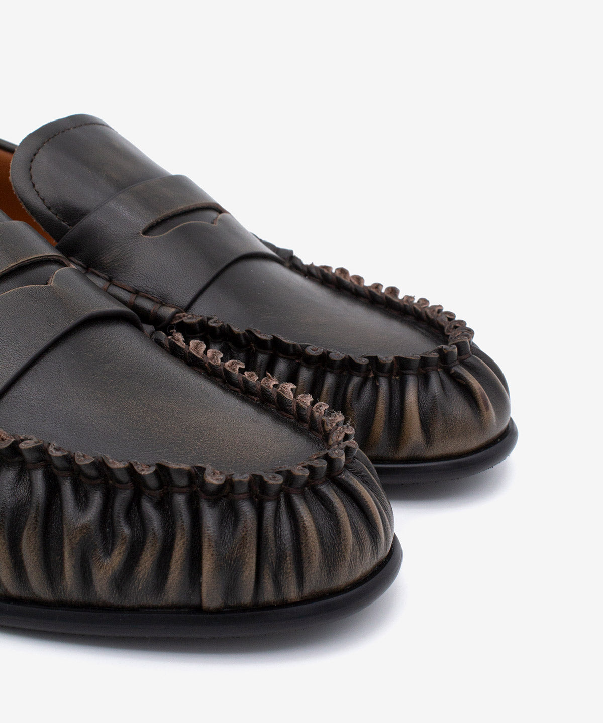 Mocasines planos de mujer de puntera redonda con suela rubber de piel cepillada vac, daphne - Ángel Alarcón - Marrón oscuro Marrón oscuro-6