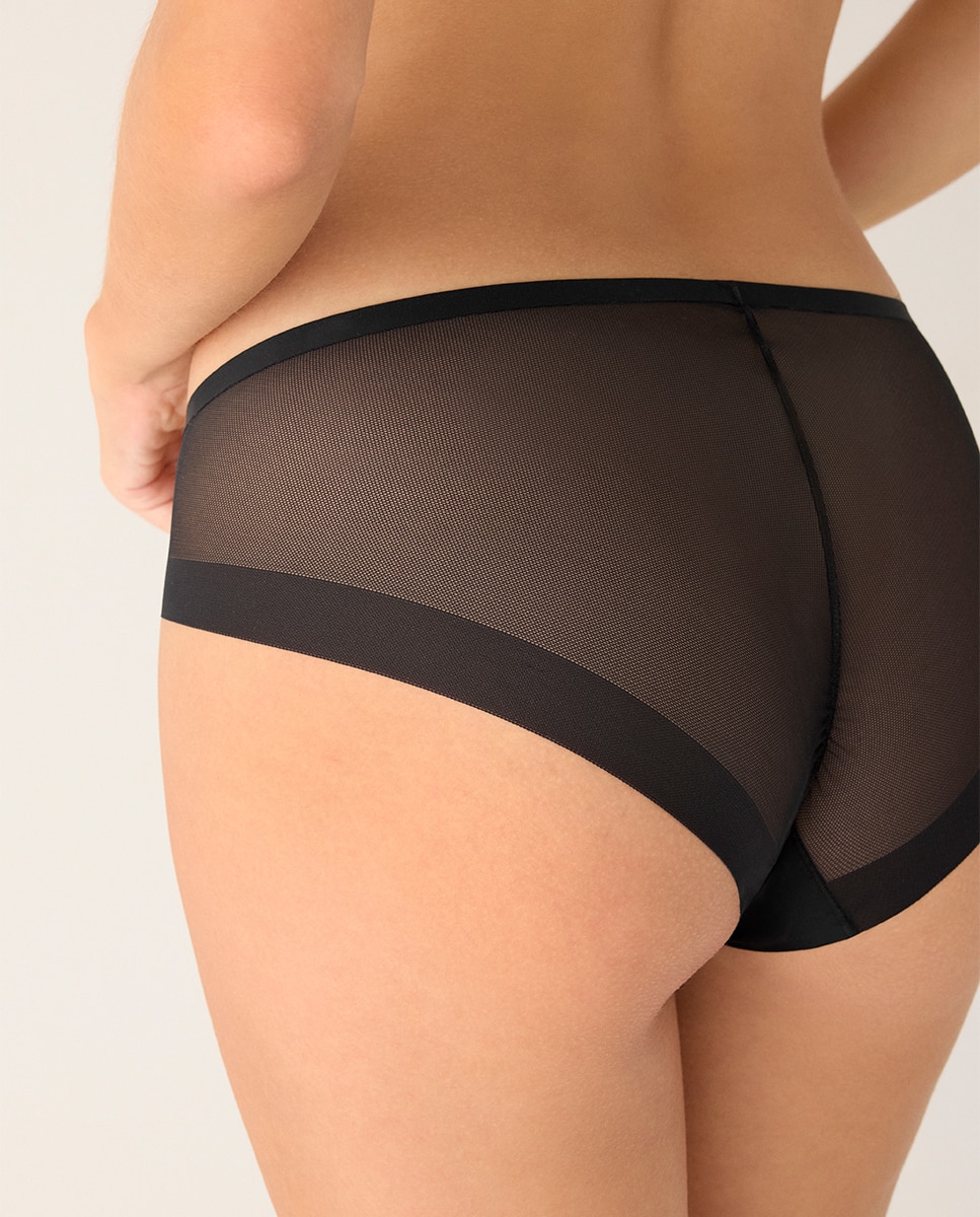 Braga midi nomarks| paula echevarría - Ysabel Mora - Negro Negro-2