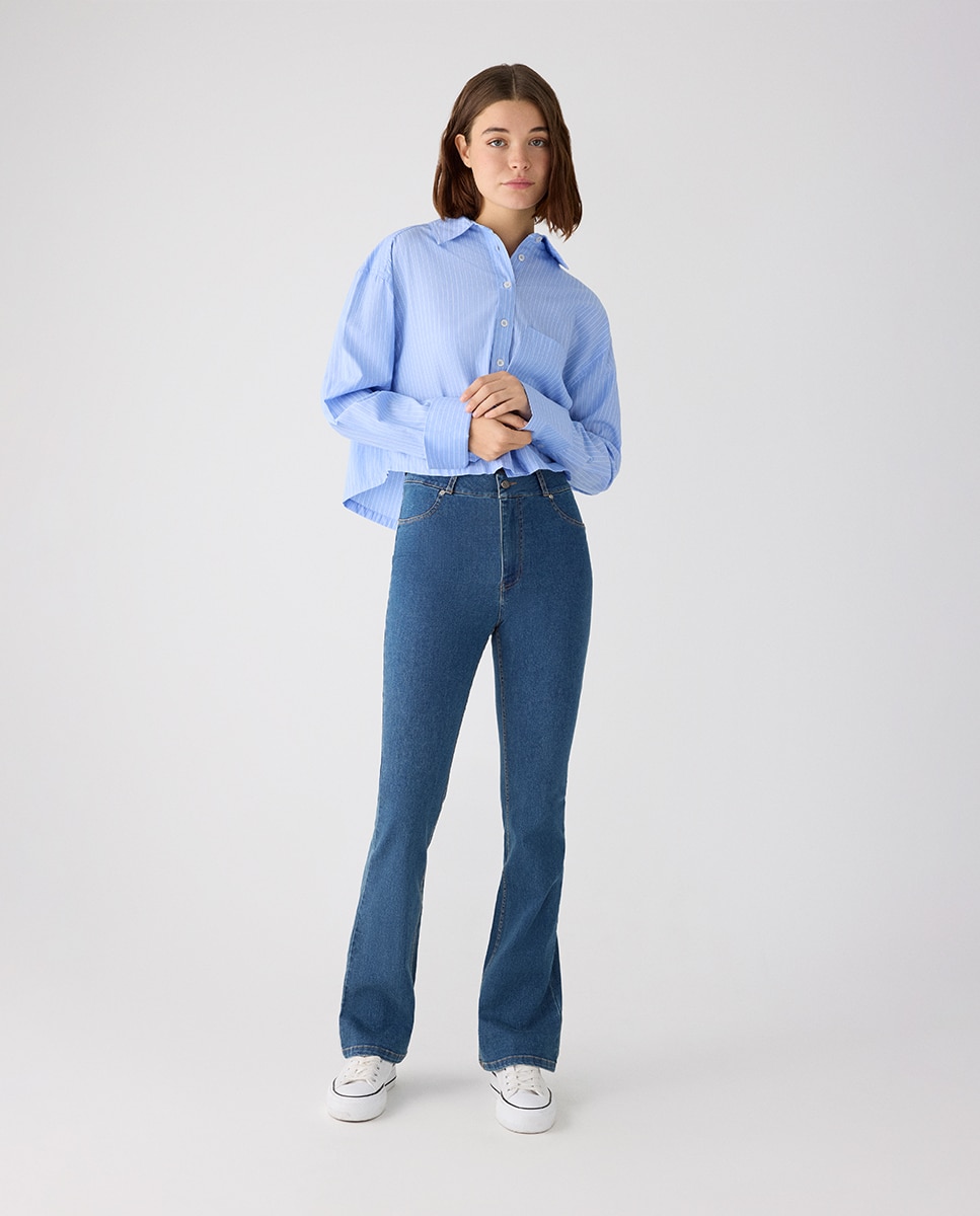 Imagen 0 de Pantalón vaquero acampanado efecto push-up Azul marino