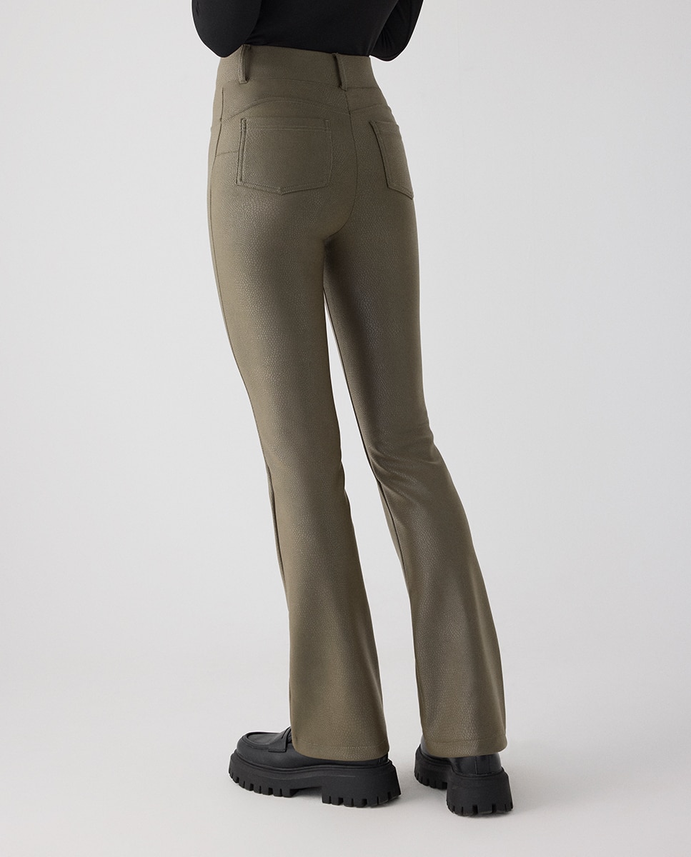 Pantalones térmicos efecto piel acampanados push-up - Ysabel Mora - Verde Verde-3