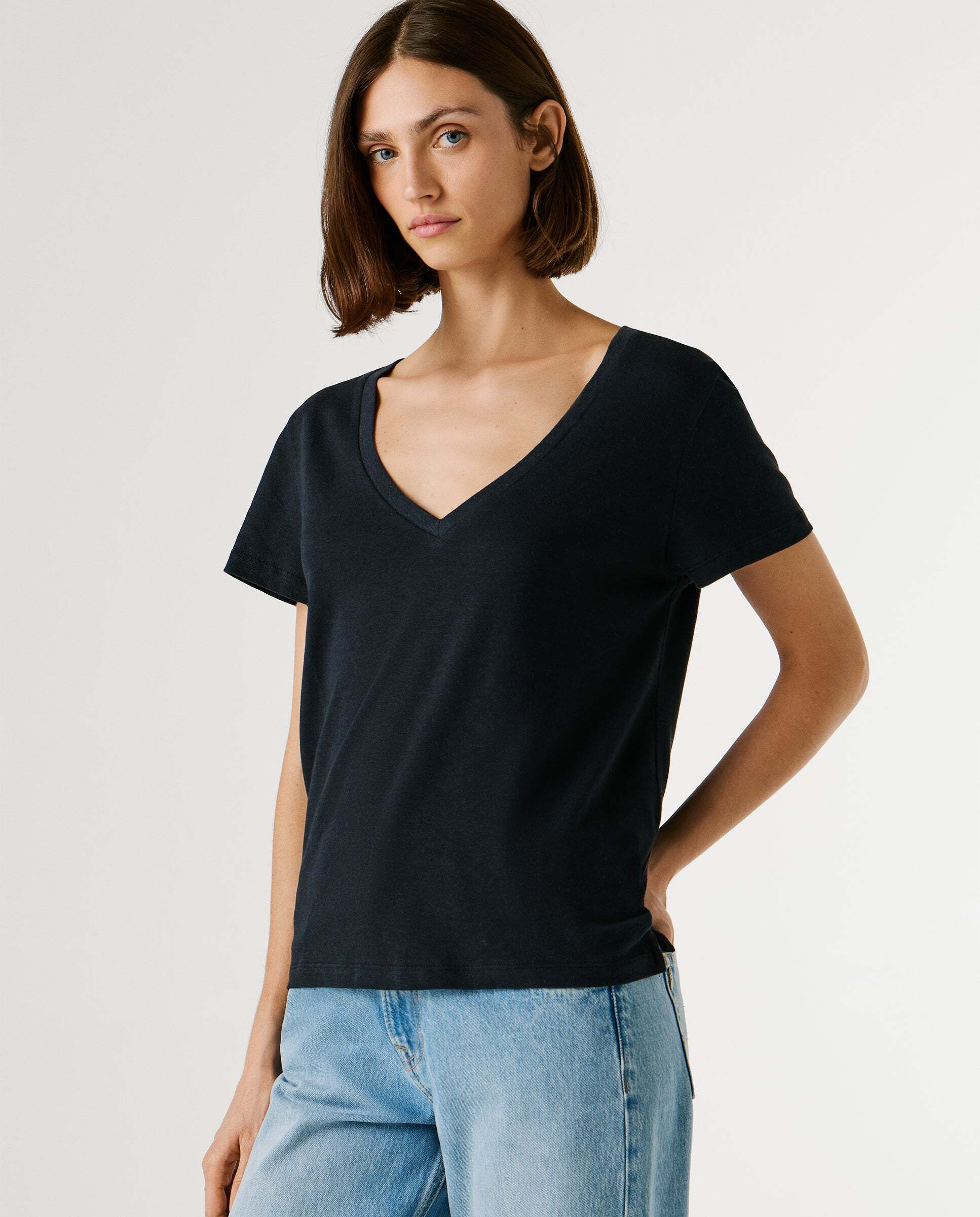 Camiseta de lino cuello pico - Pepe Jeans - Negro Negro-6