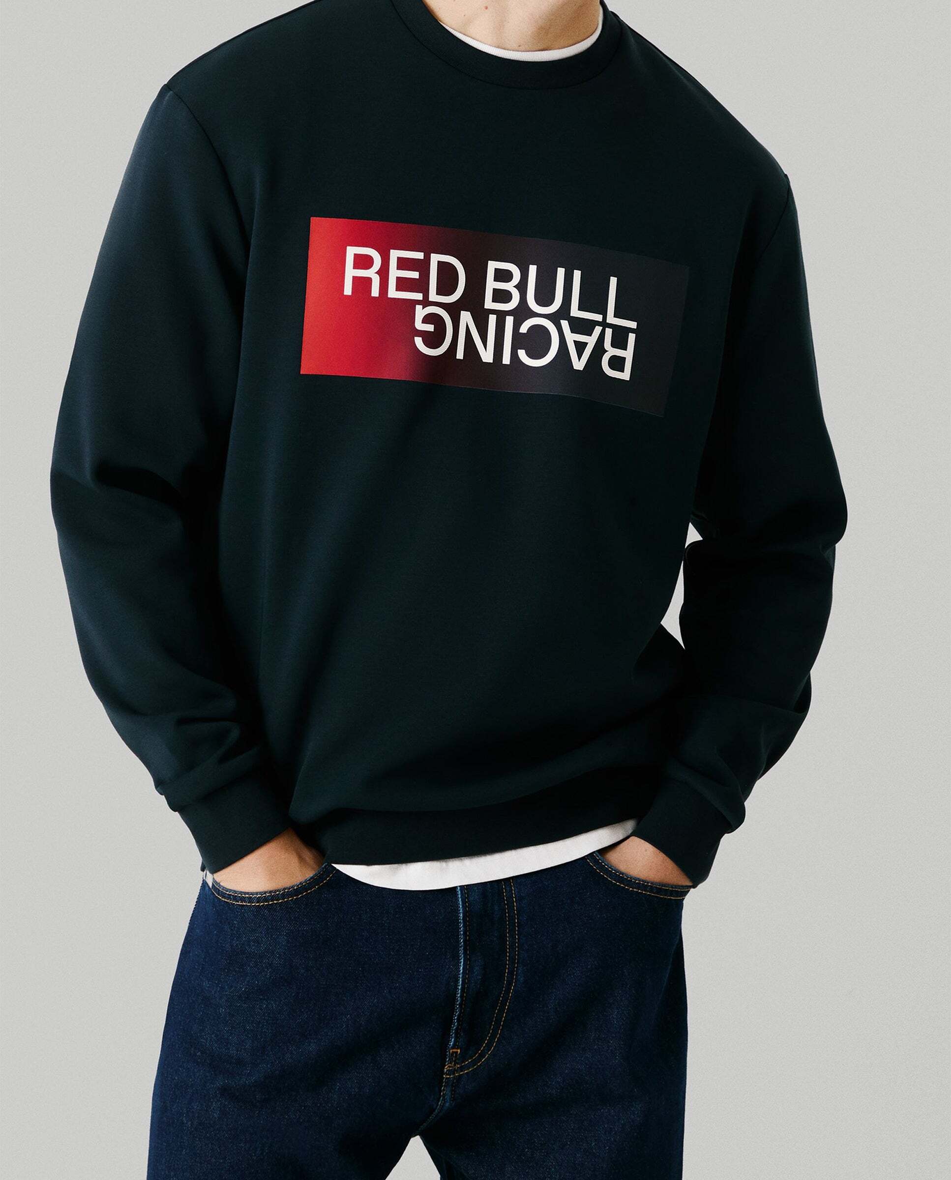 Pepe Jeans - Sudadera de hombre cuello redondo con logo degradado.