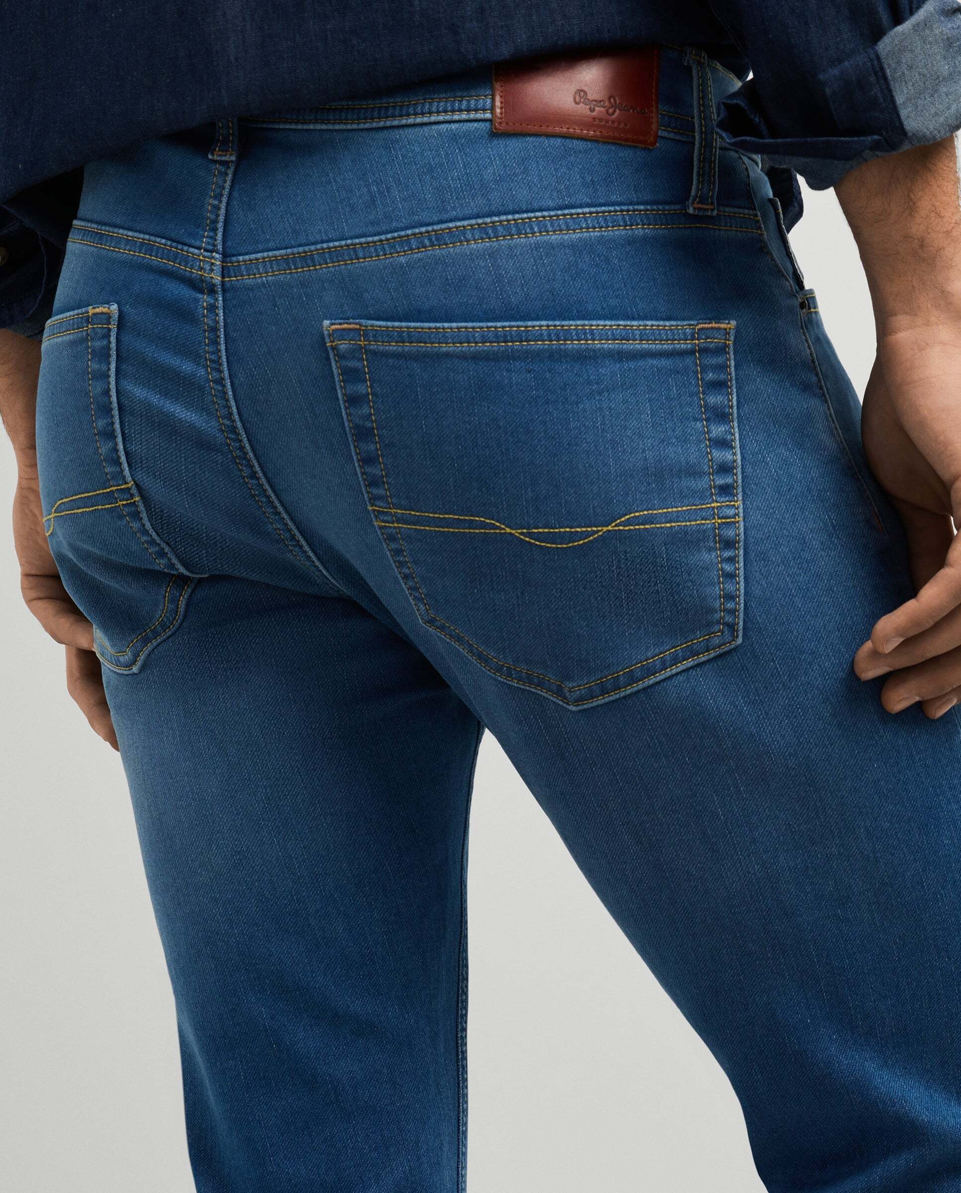 Vaquero de hombre Track fit slim con efecto desgastado - Pepe Jeans - Blanco Blanco-4