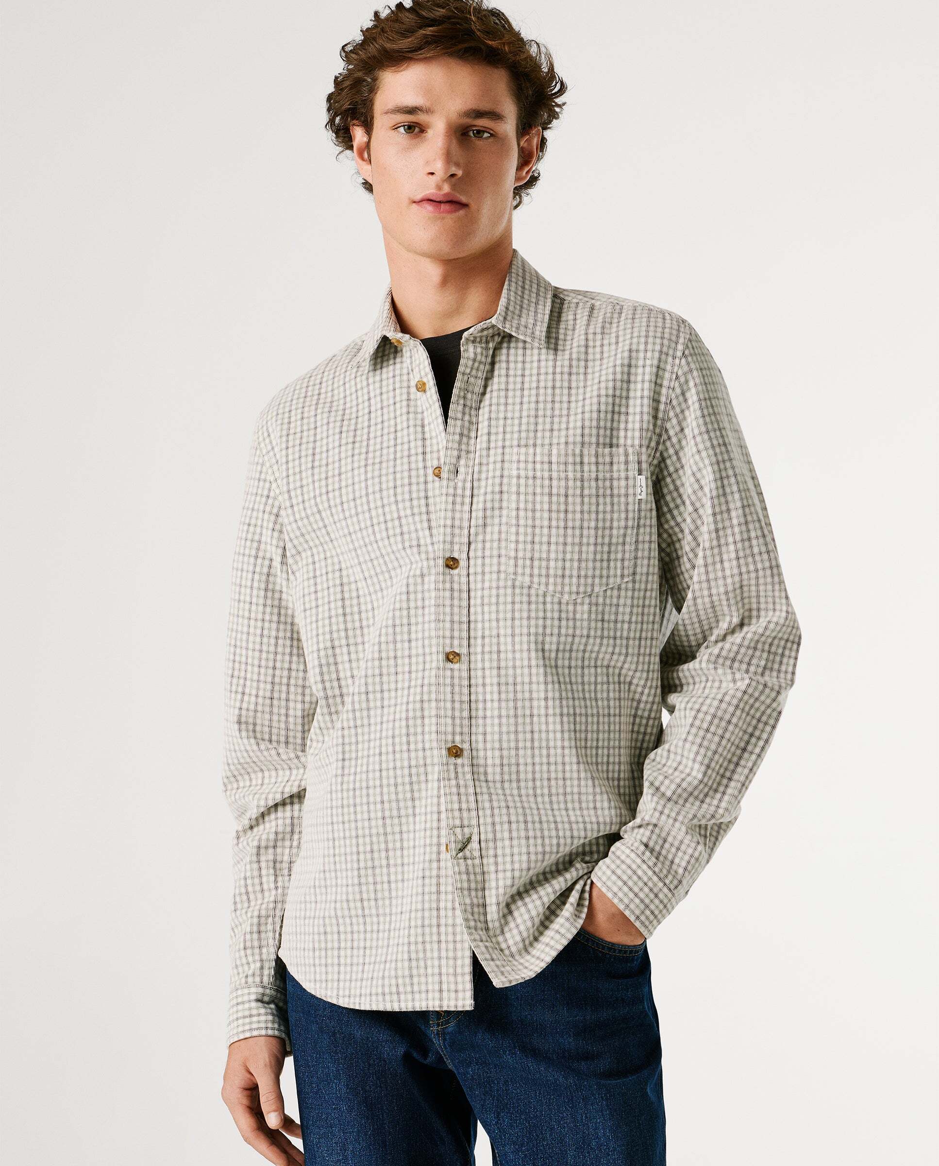 Pepe Jeans - Camisa de hombre pana fit regular.