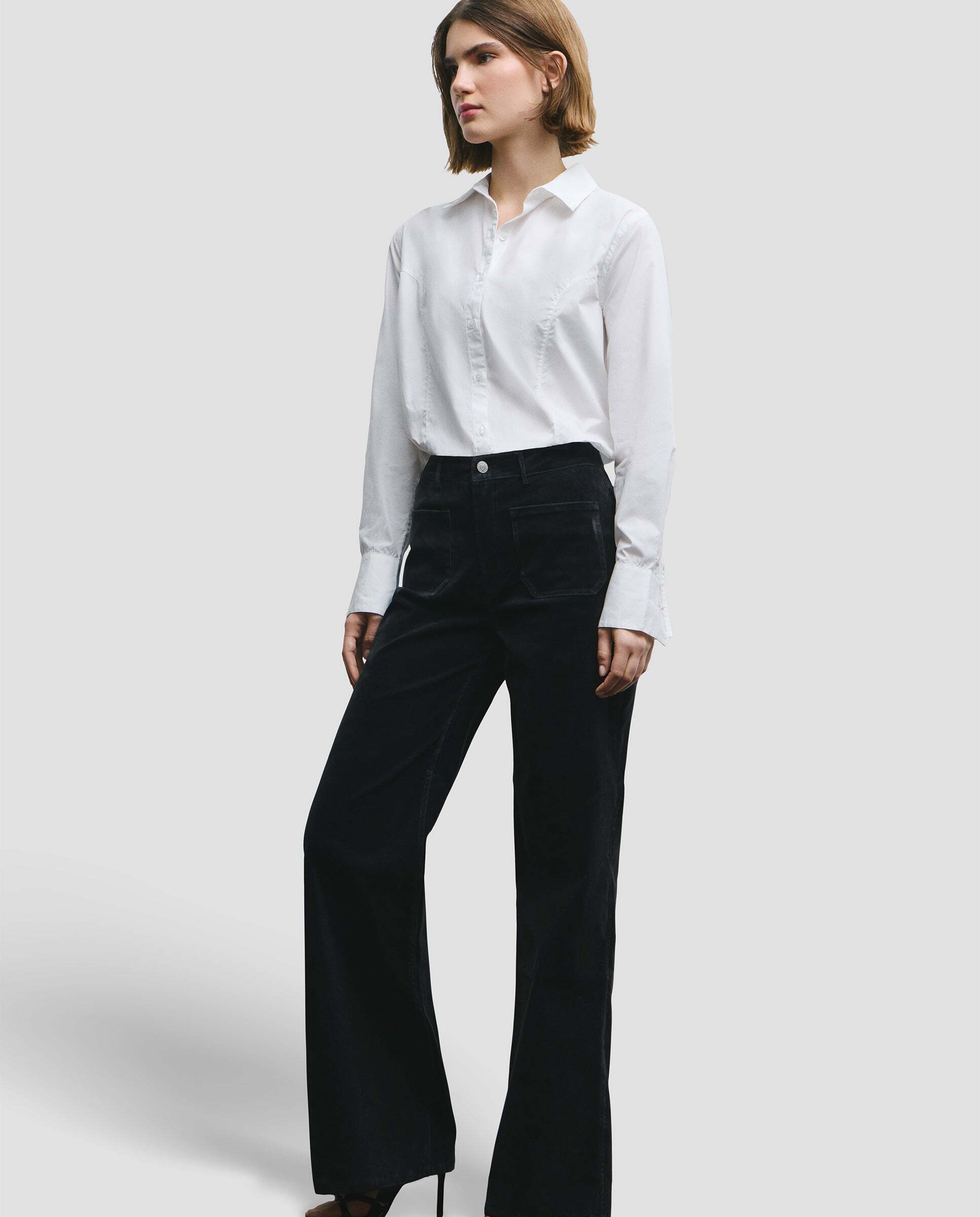 Pepe Jeans - W11 - pantalón ancho de mujer en terciopelo.