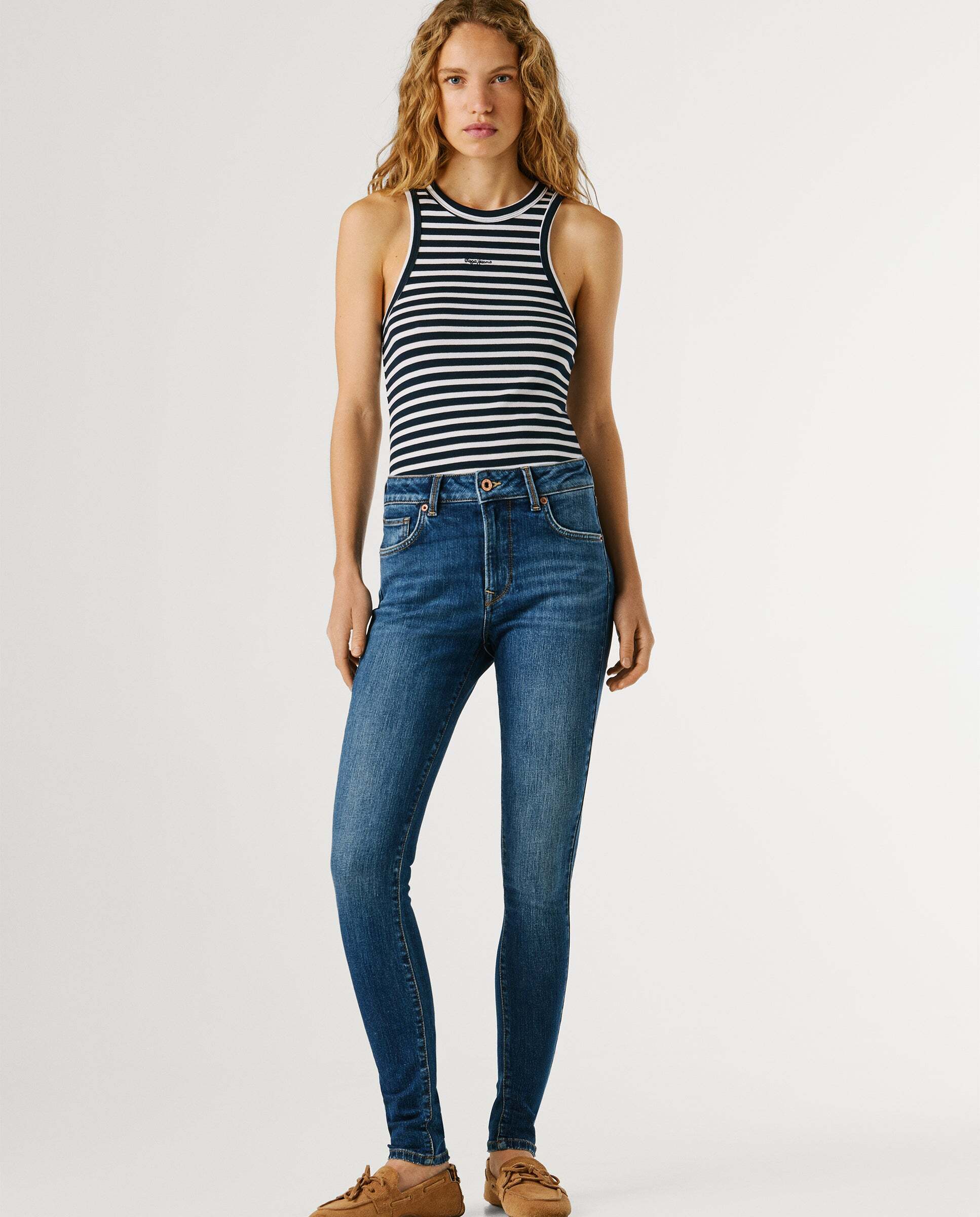 Pepe Jeans - Regent- jeans fit skinny y tiro medio.
