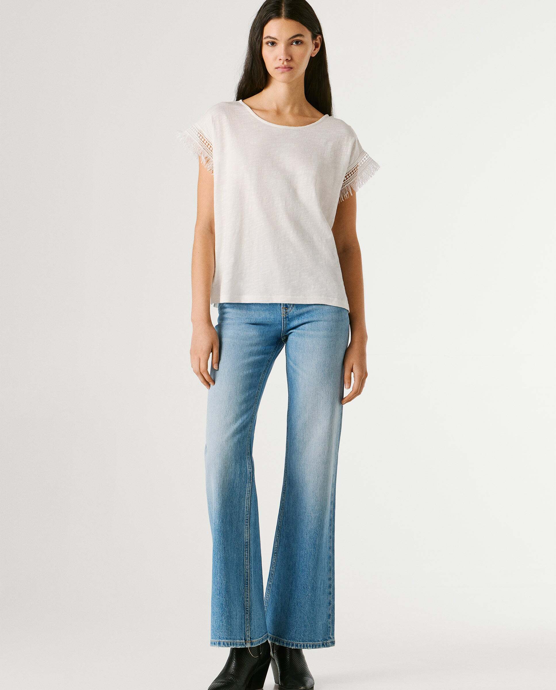 Camiseta de mujer cuello redondo con flecos - Pepe Jeans - Blanco Blanco-2