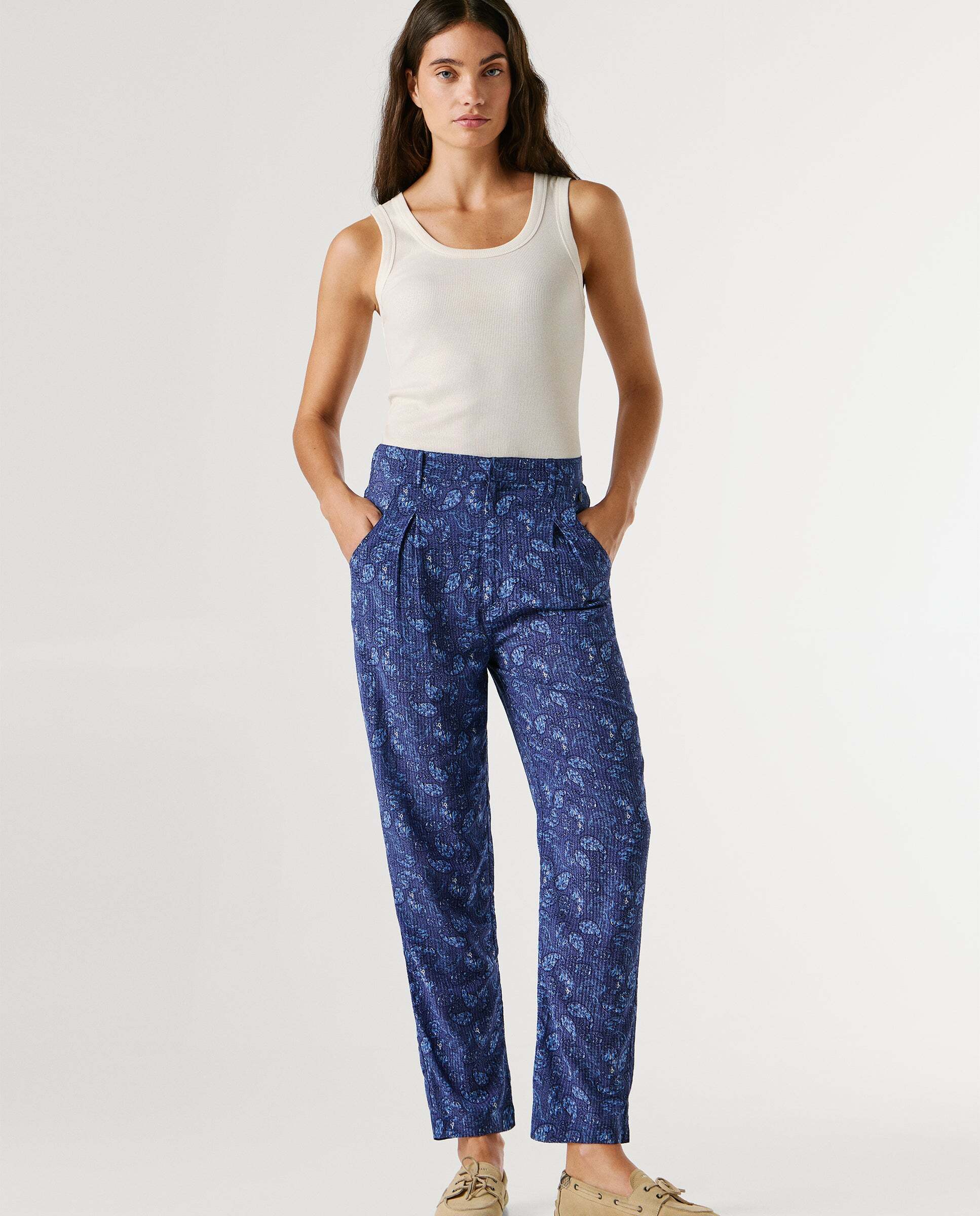 Pepe Jeans - Pantalón recto de mujer estampado paisley.