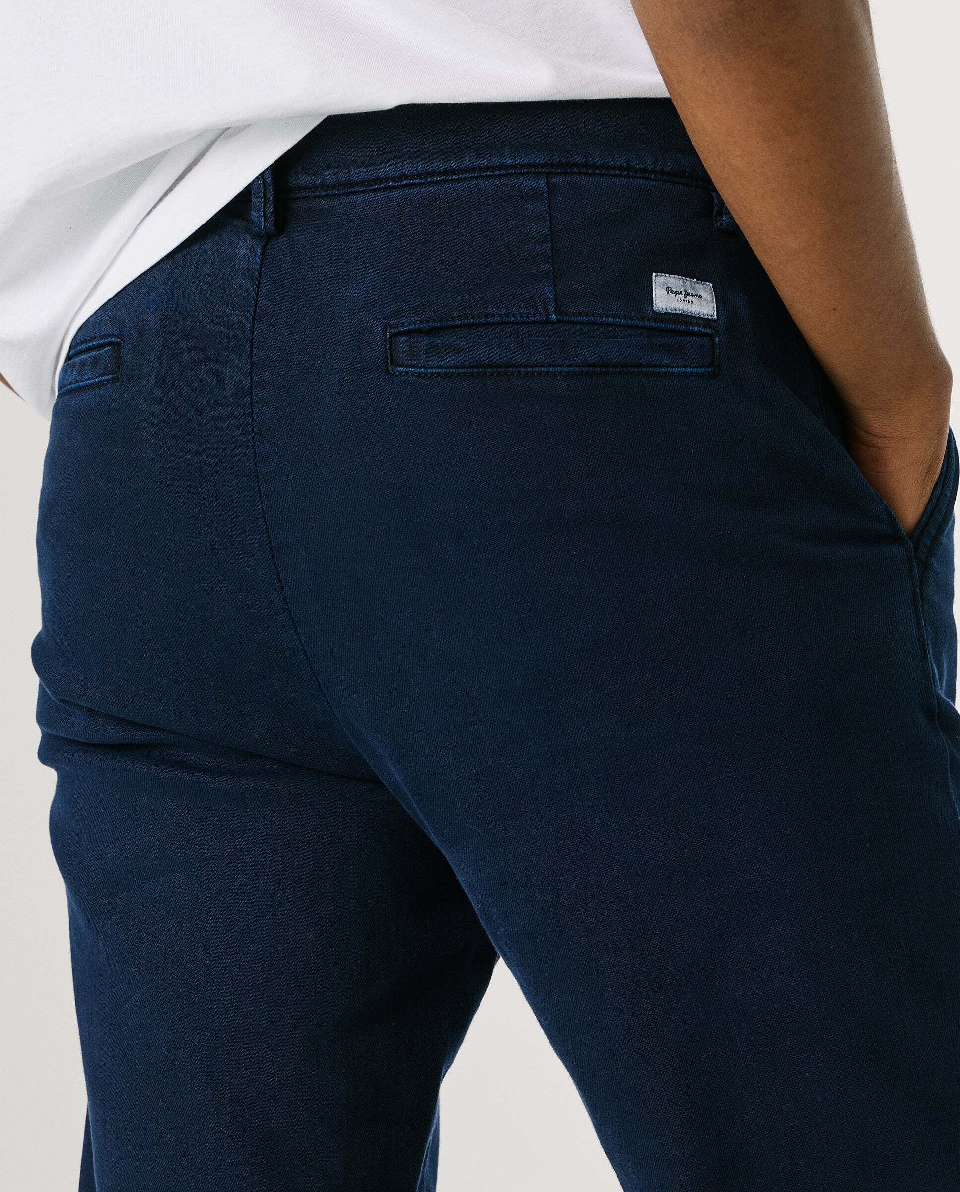 Pantalón chino de hombre fit taper - Pepe Jeans - Verde Azul-5