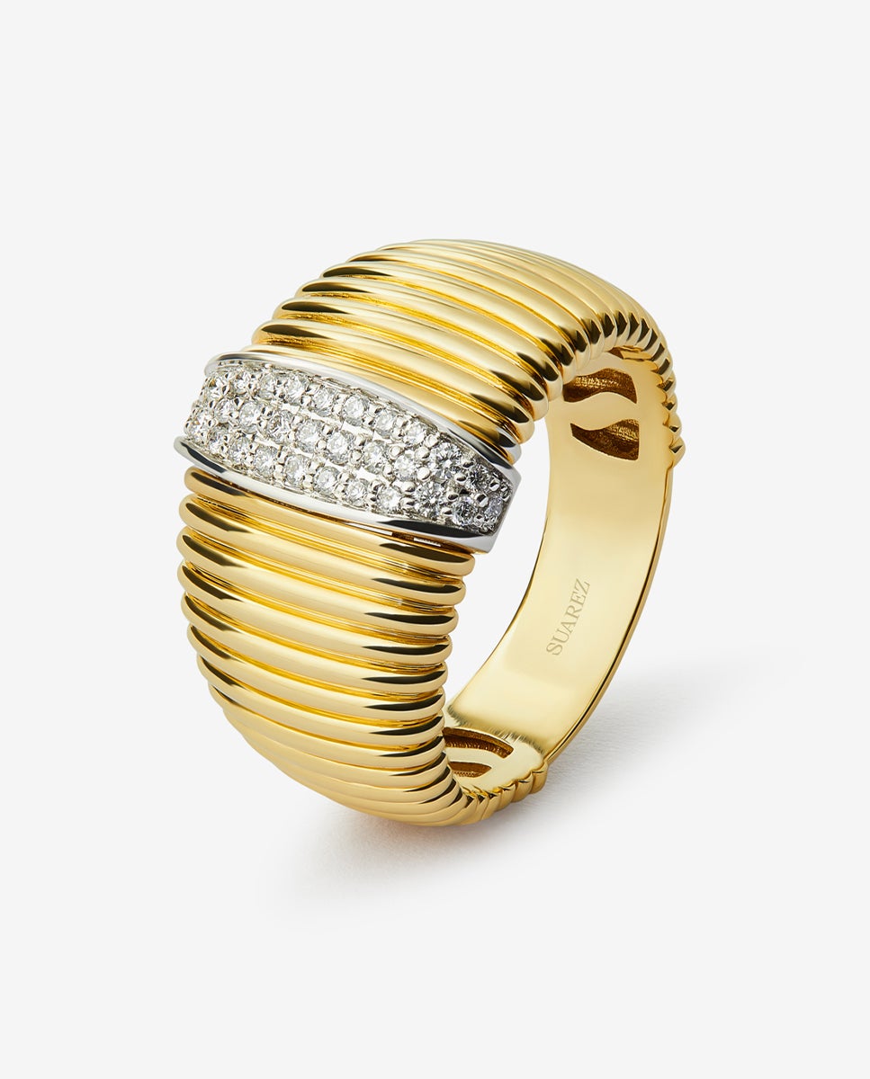 Imagen 0 de Anillo gallonado de oro blanco y amarillo de 18k con pavé de diamantes en talla brillante con un total de 0,19 cts Blanco
