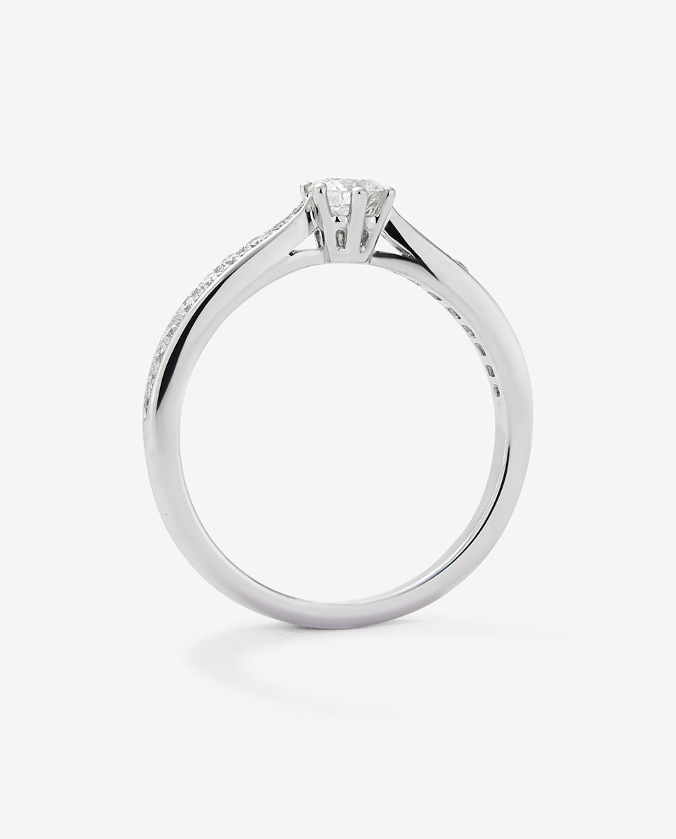 Anillo solitario 3006 de oro de 18k con diamante central en talla brillante de 0,25 cts y diamantes en talla brillante con un total de 0,13 cts - SUAREZ - Blanco Blanco-5