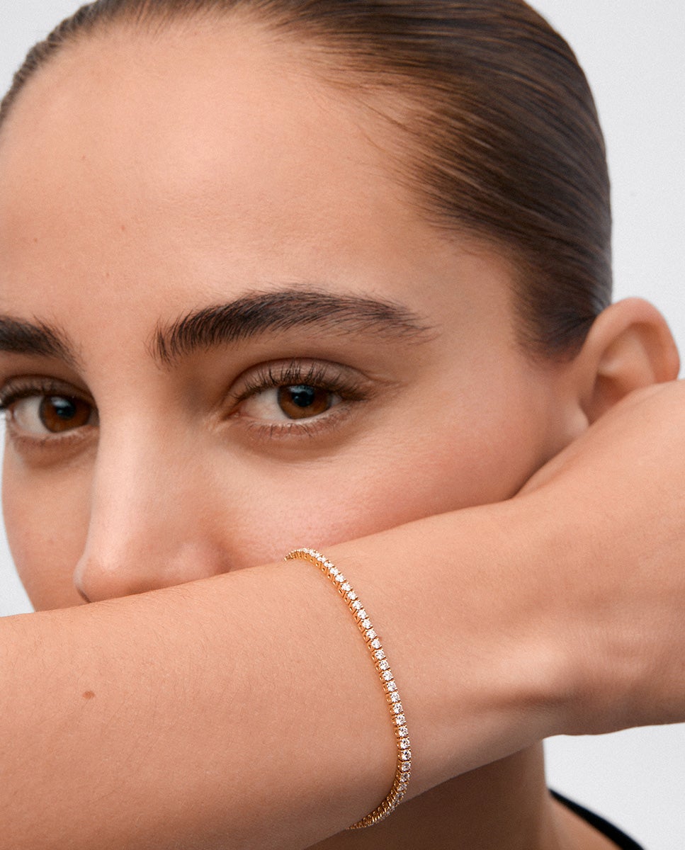 Imagen 2 de Pulsera de oro amarillo de 18k con diamantes en talla brillante con un total de 1,64 cts - SUAREZ - Blanco Blanco