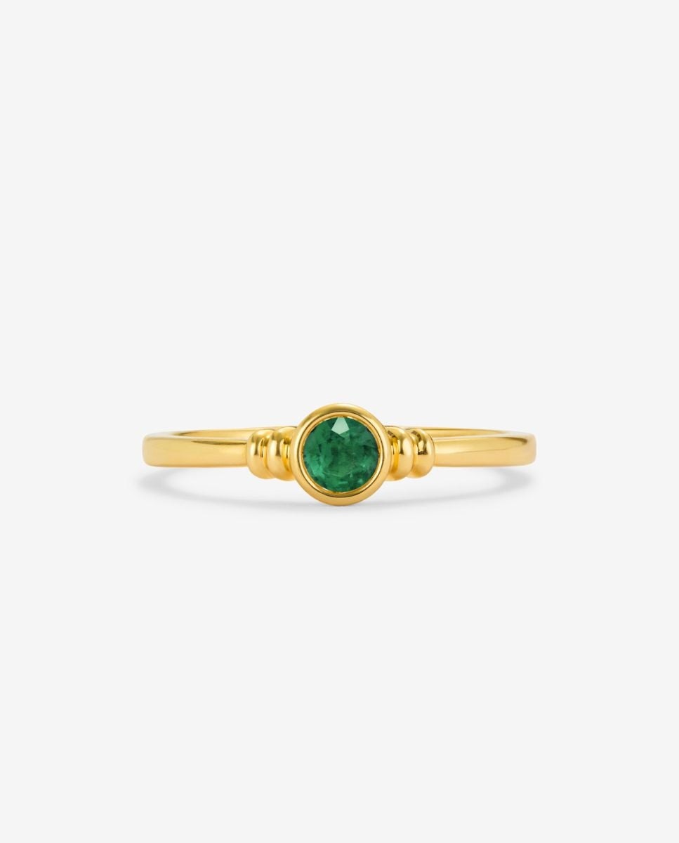 Anillo solitario de oro amarillo de 18k con esmeralda - SUAREZ - Blanco / Verde Blanco / Verde-2