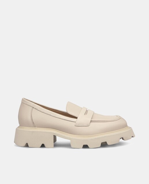 Imagen 0 de Mocasines de mujer de piel con suela track
