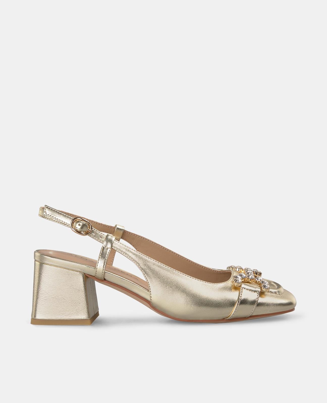 Alma en Pena - Zapatos de tacón de mujer destalonado con estribo de pedrería.