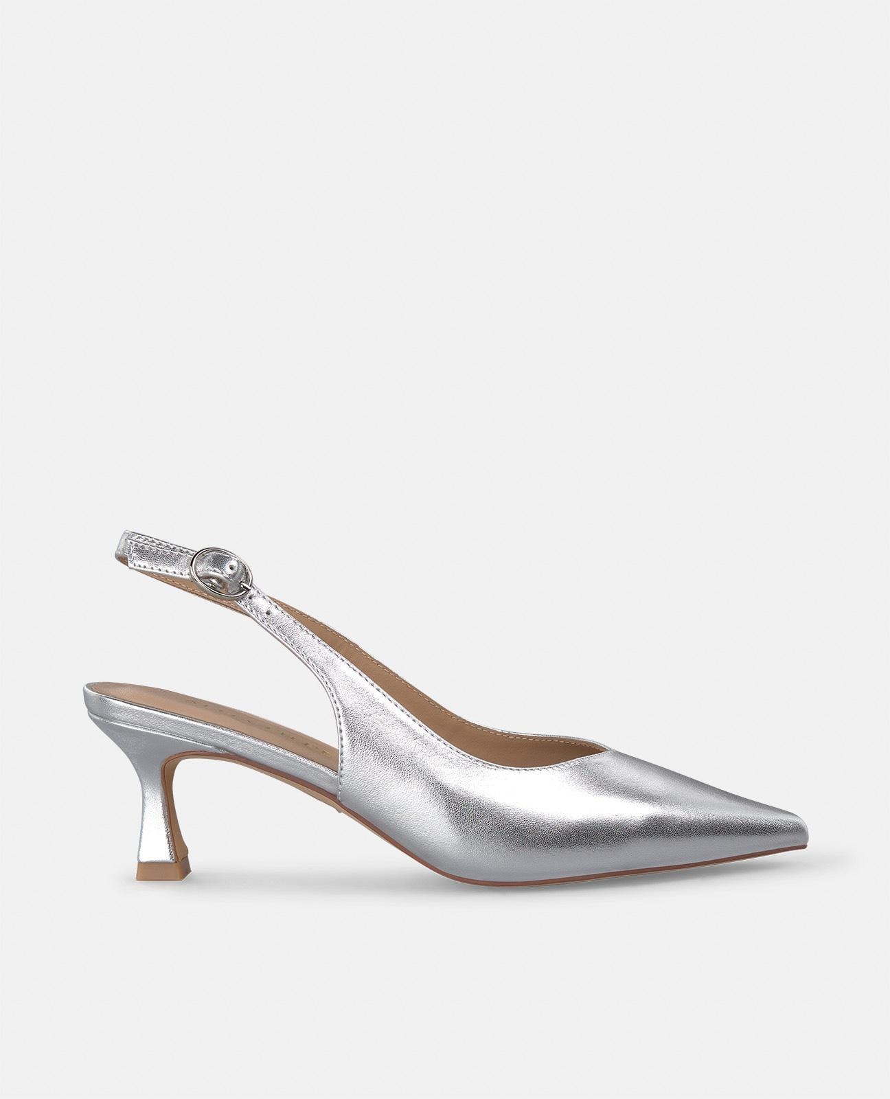 Alma en Pena - Zapatos de salón de mujer destalonados confeccionado en piel con la puntera afilada.