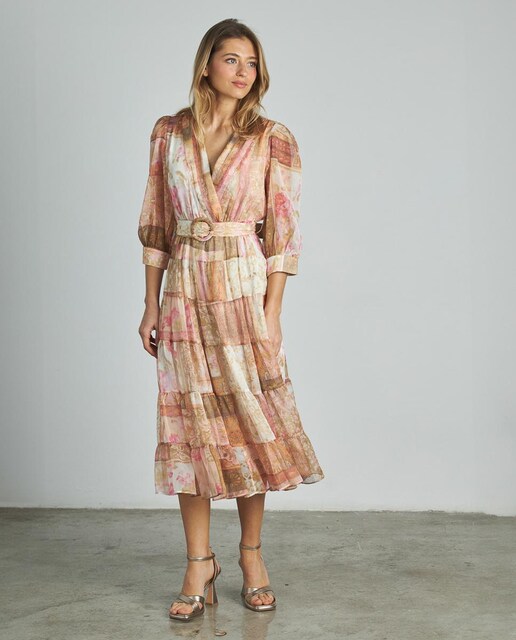 Imagen 0 de Vestido midi estampado con cinturón y volantes