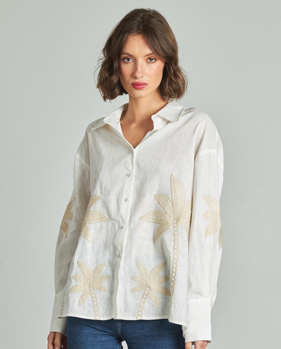 Camisa de mujer con escote pico manga larga y detalles bordados