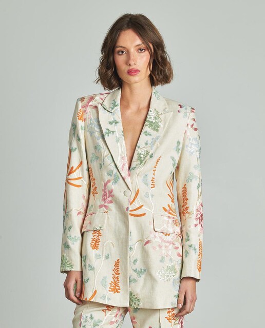 Imagen 0 de Blazer de mujer bordada con cuello solapa y manga larga