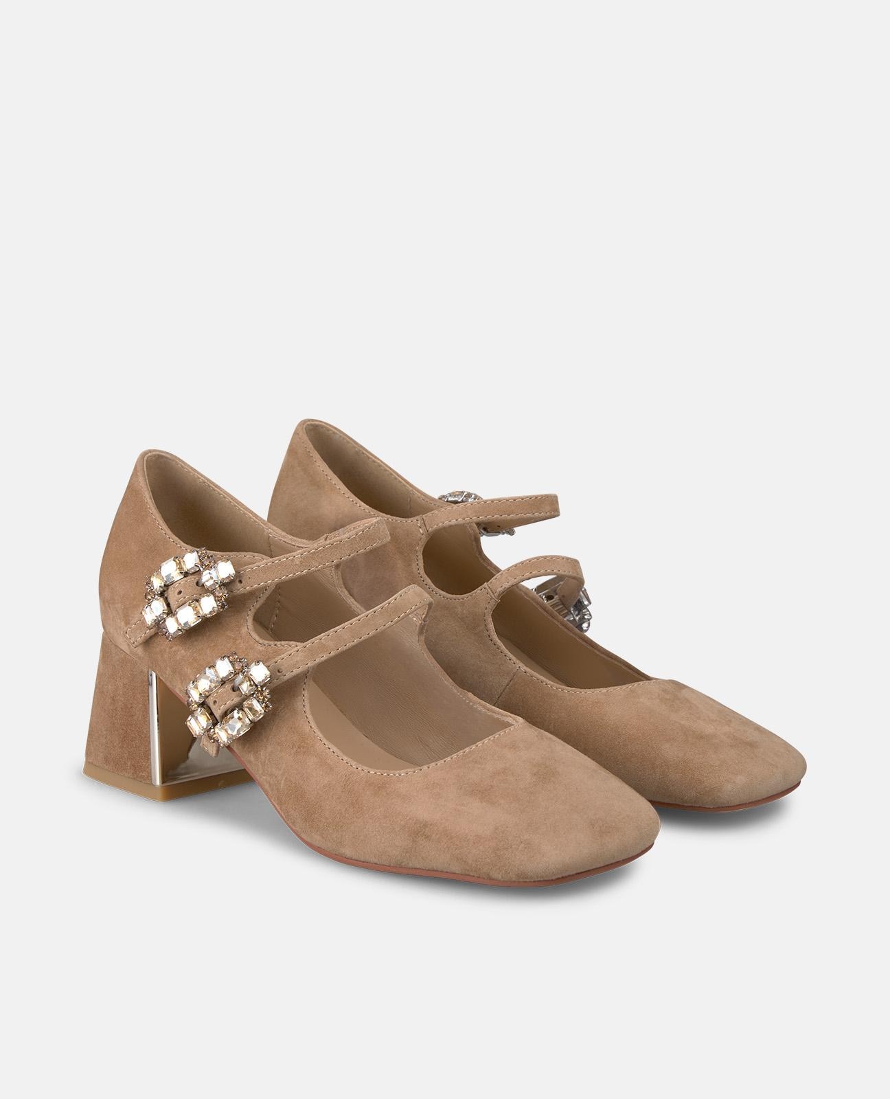 Imagen 3 de Zapatos de salón de mujer con dos hebillas joya y puntera cuadrada - Alma en Pena - Camel Camel