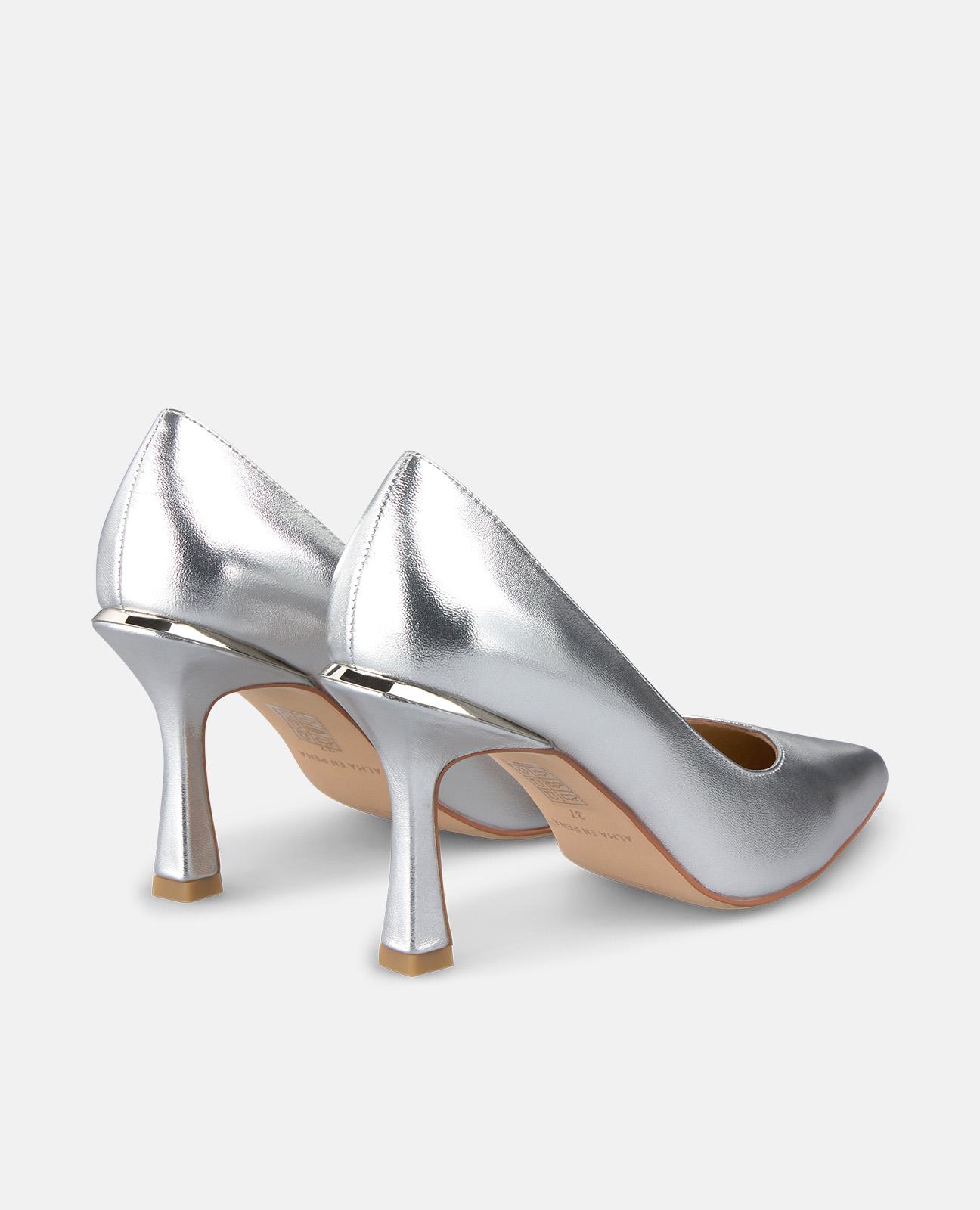 Zapatos de salón de mujer con puntera afilada y sin cierre - Alma en Pena - Plata Plata-2