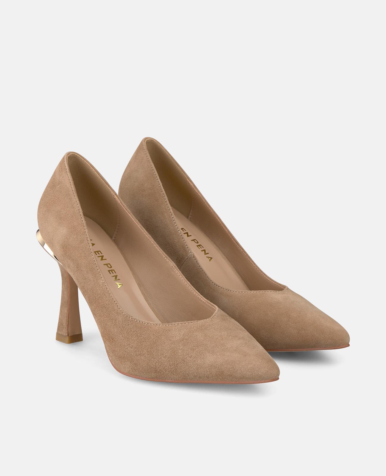 Zapatos de salón de mujer con puntera afilada y sin cierre - Alma en Pena - Camel Camel-3