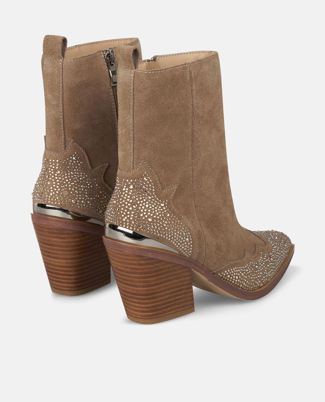 Botines básicos de mujer con tacón y de talles de pedrería - Alma en Pena - Visón Visón-2