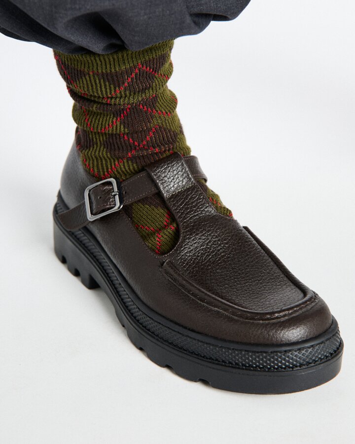 Zapato estilo mercedita de mujer de piel con hebilla y suela track - Naguisa - Marrón oscuro Marrón oscuro-4