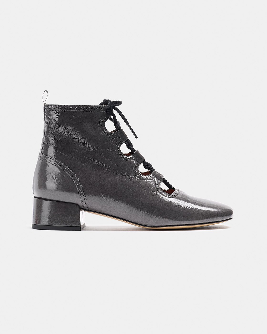 Botines de mujer abiertos de tacón y caña baja de piel acabado charol - Naguisa - Gris Gris-1