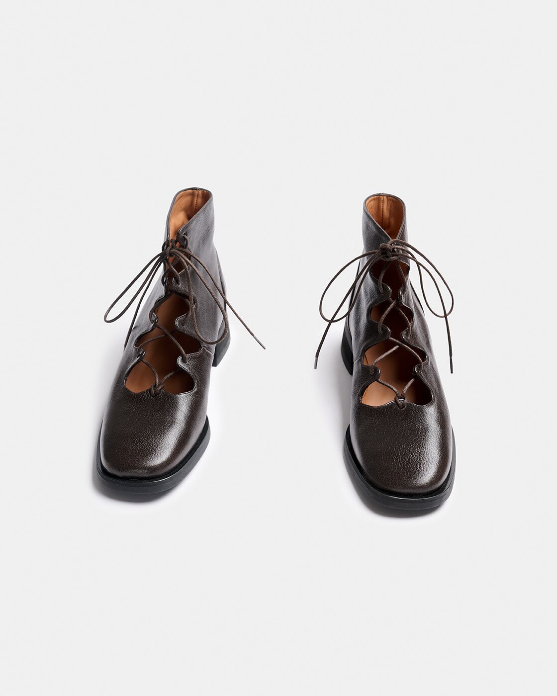 Botines de tacón y caña baja de mujer, de piel y cierre con cordones - Naguisa - Marrón oscuro Marrón oscuro-2
