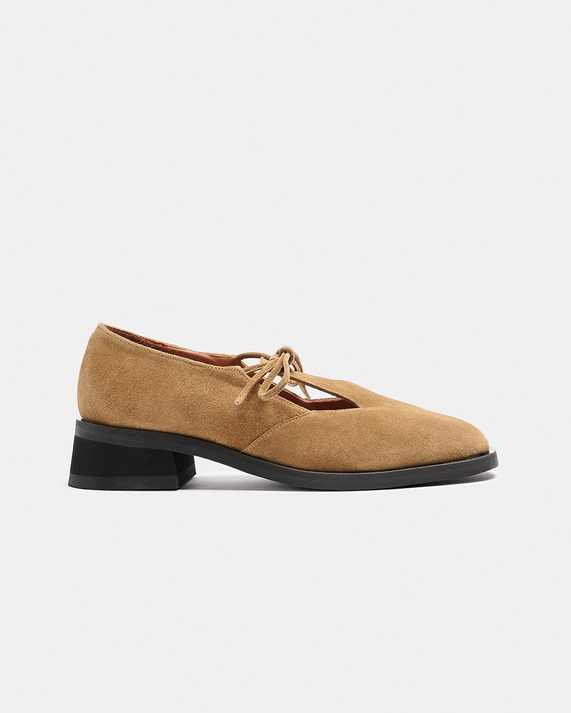 Zapato de piel serraje de mujer con cierre de lazo con tira t - Naguisa - Marrón Marrón-1