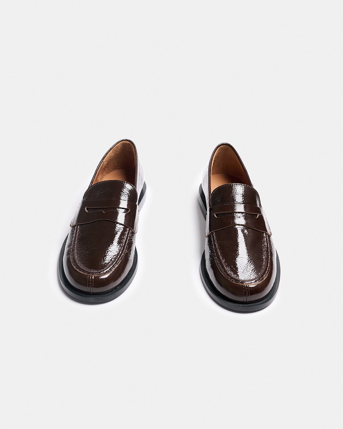 Zapato plano de mujer tipo mocasín de piel con acabado charol - Naguisa - Marrón chocolate Marrón chocolate-2