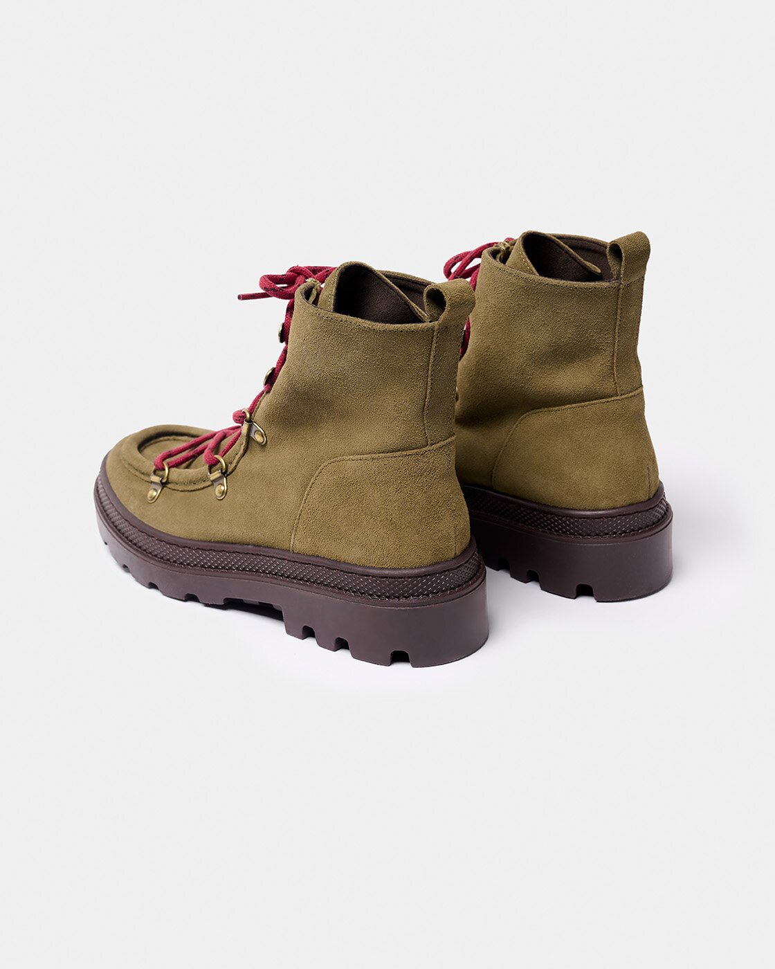 Botines con suela track tipo wallabee de caña baja de mujer, de piel serraje con cordones y suela track - Naguisa - Verde Oliva Verde Oliva-3