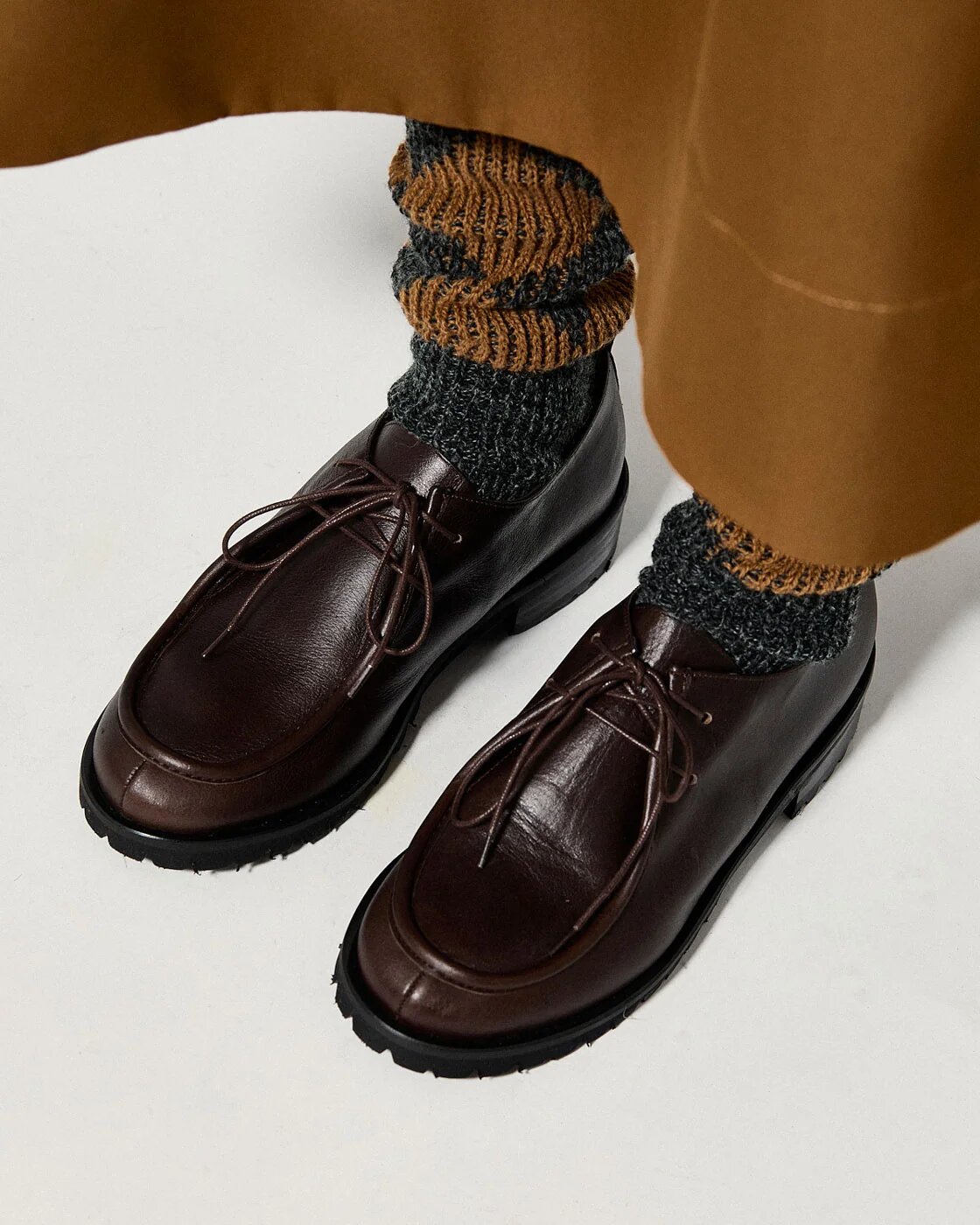 Zapato con tacón de mujer tipo wallabee de piel con suela track y cordones - Naguisa - Marrón oscuro Marrón oscuro-2