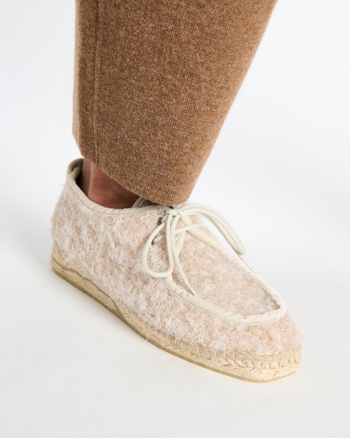 Zapato tipo wallabee de mujer de tejido efecto rizo con cierre de cordones y suela de yute natural con una pequeña cuña - Naguisa - Crudo Crudo-4
