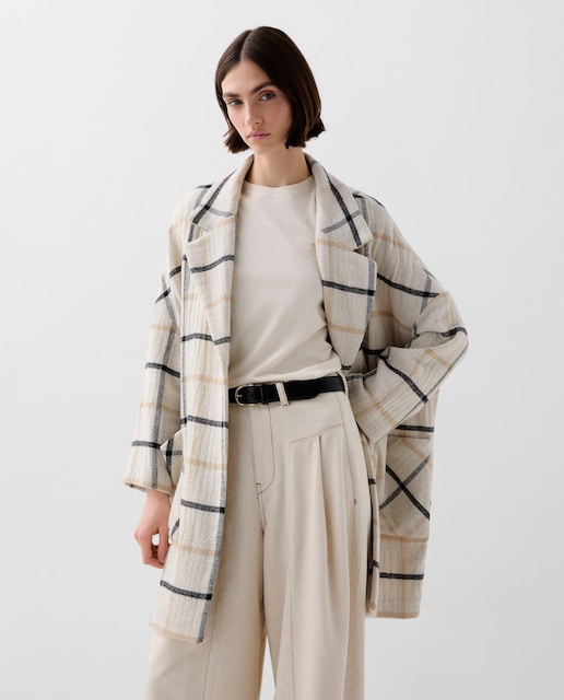 Imagen 0 de Abrigo de paño de mujer ligeramente oversize de cuadros