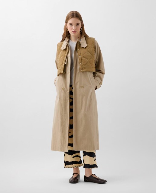 Imagen 0 de Vaqueros campana de mujer corte flare con estampado animal print
