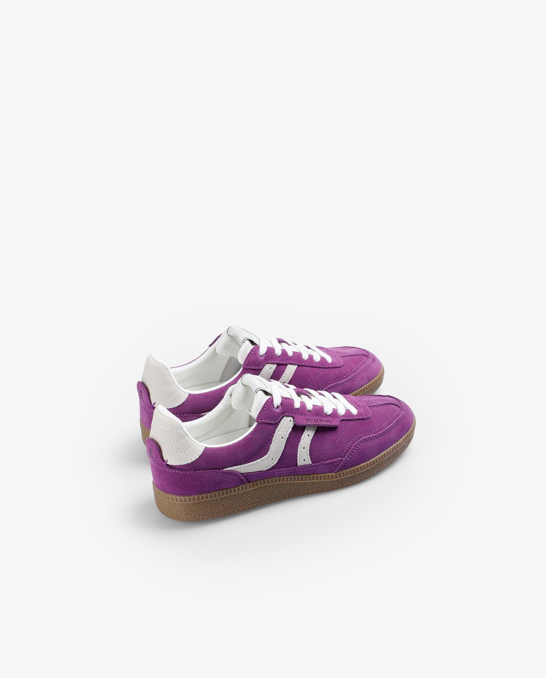 Zapatillas retro de mujer en serraje con detalle de costuras y logo - Scalpers - Purpura Purpura-3