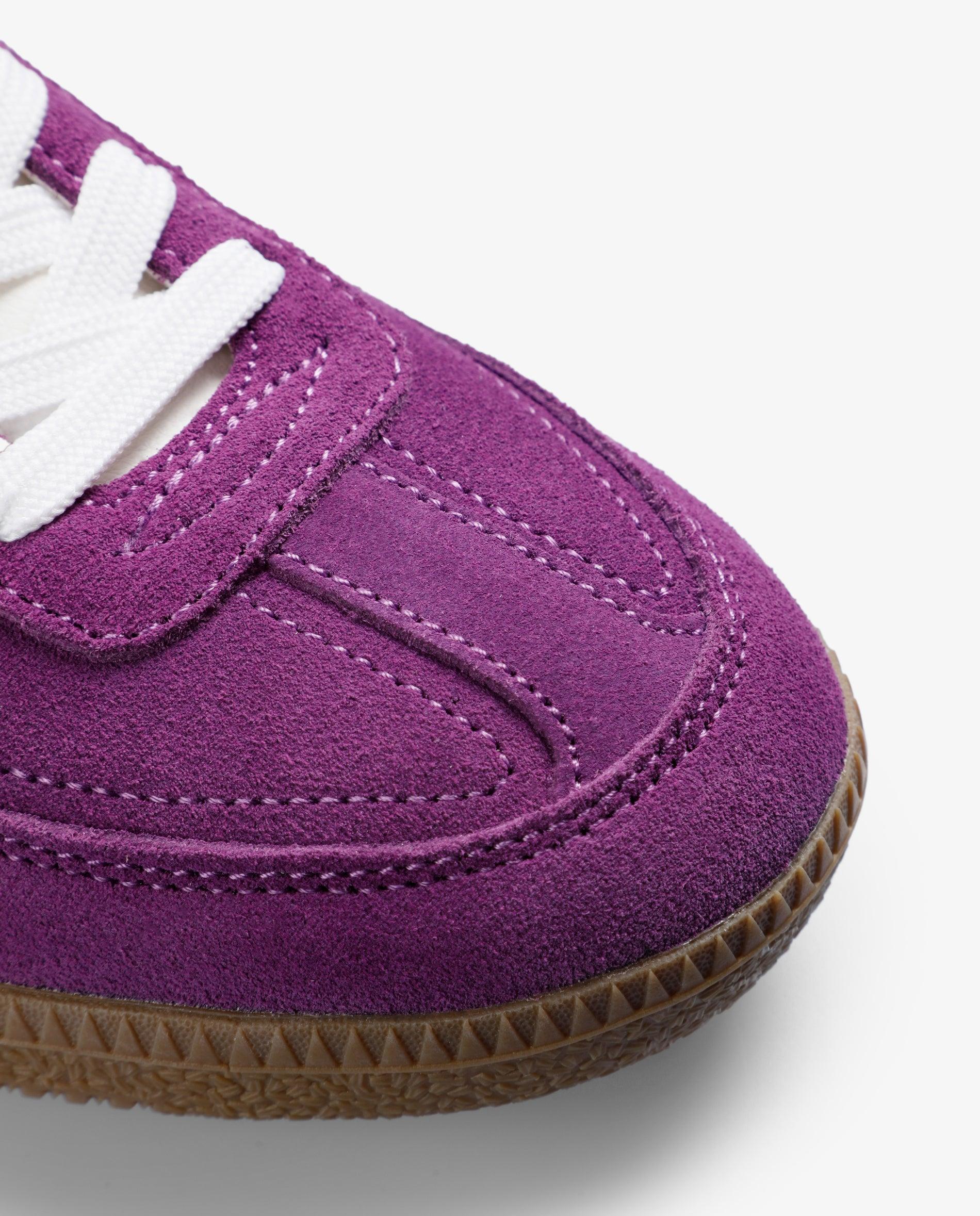 Zapatillas retro de mujer en serraje con detalle de costuras y logo - Scalpers - Purpura Purpura-5