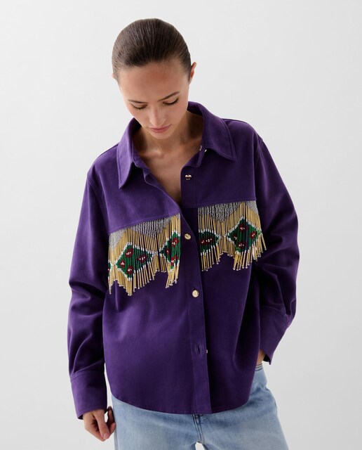 Imagen 0 de Camisa de mujer de piel con detalle de flecos