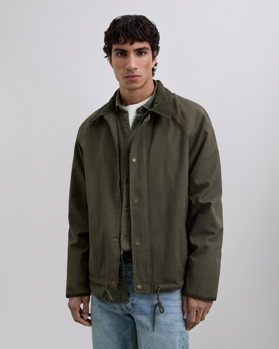 Chaqueta de hombre con capucha y bajo ajustable · Scalpers · El