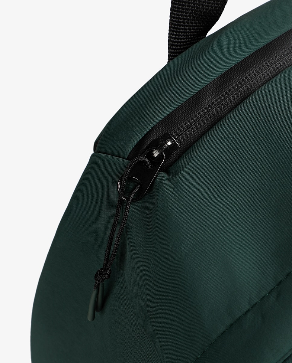 Mochila de hombre con bolsillo frontal y espalda acolchada - Scalpers - Verde oscuro Verde oscuro-6