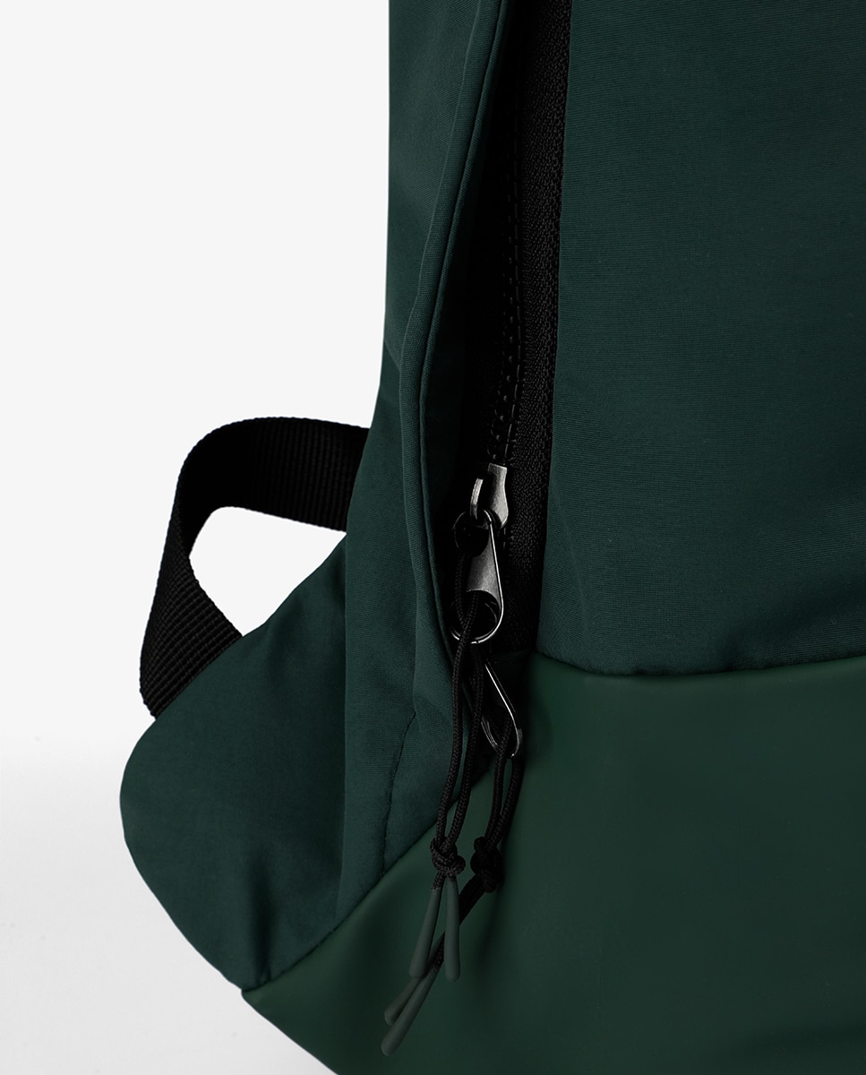 Mochila de hombre con bolsillo frontal y espalda acolchada - Scalpers - Verde oscuro Verde oscuro-7