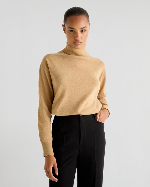 Imagen 0 de Jersey de mujer corte regular con cuello alto