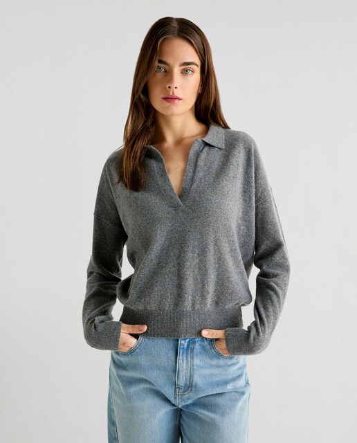 Imagen 0 de Jersey de mujer tipo polo con escote pico