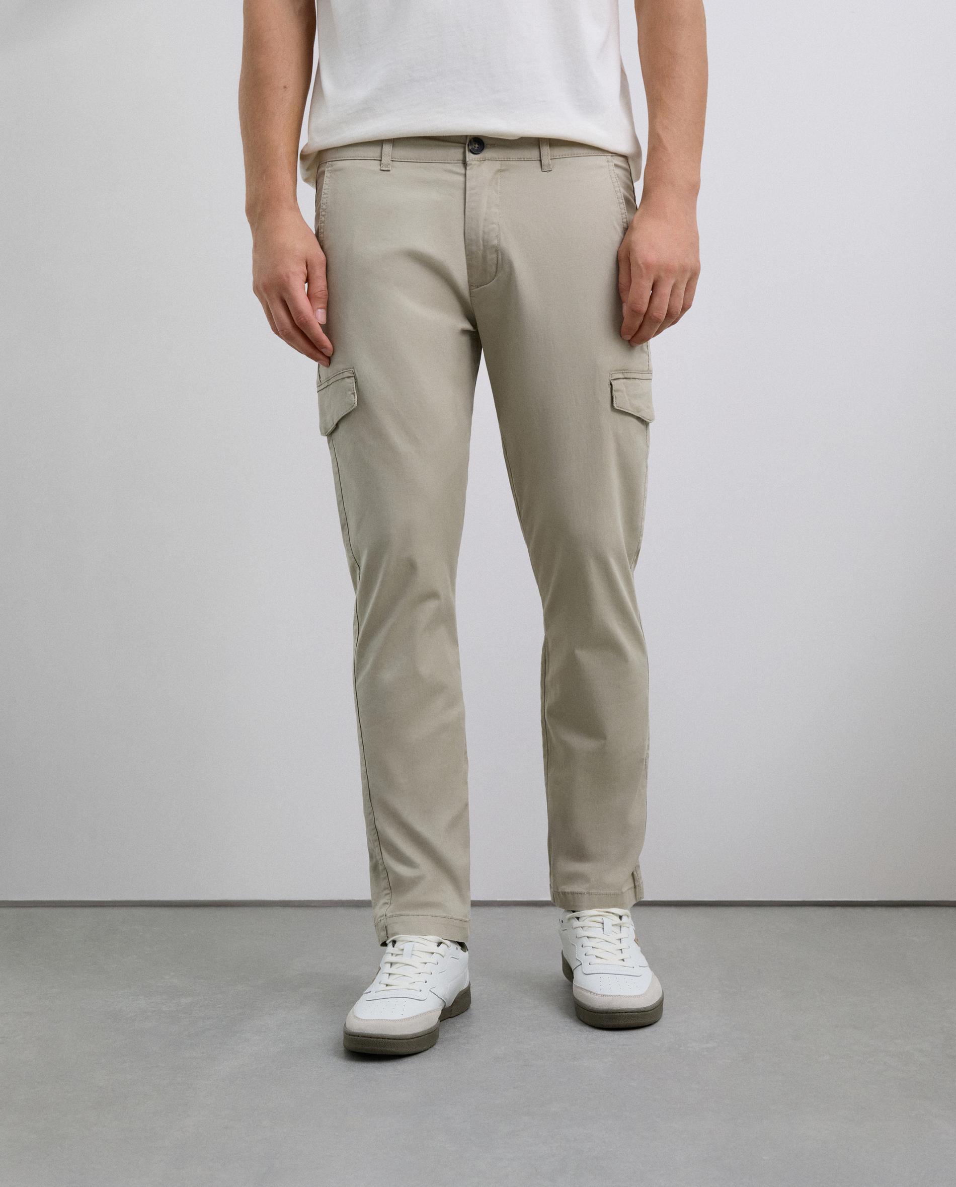 Imagen 2 de Pantalón cargo de hombre regular fit con bolsillos traseros - Scalpers - Beige Beige