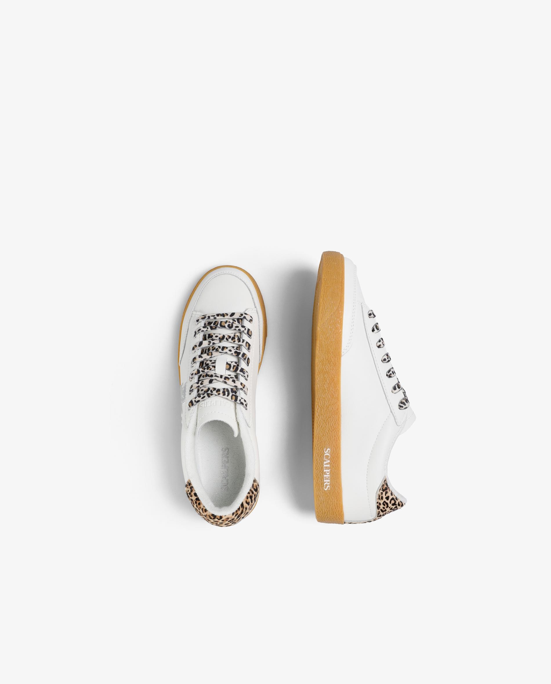 Zapatillas deportivas de mujer con cierre de cordones y tonos a contraste - Scalpers - Blanco / Roble Blanco / Roble-8