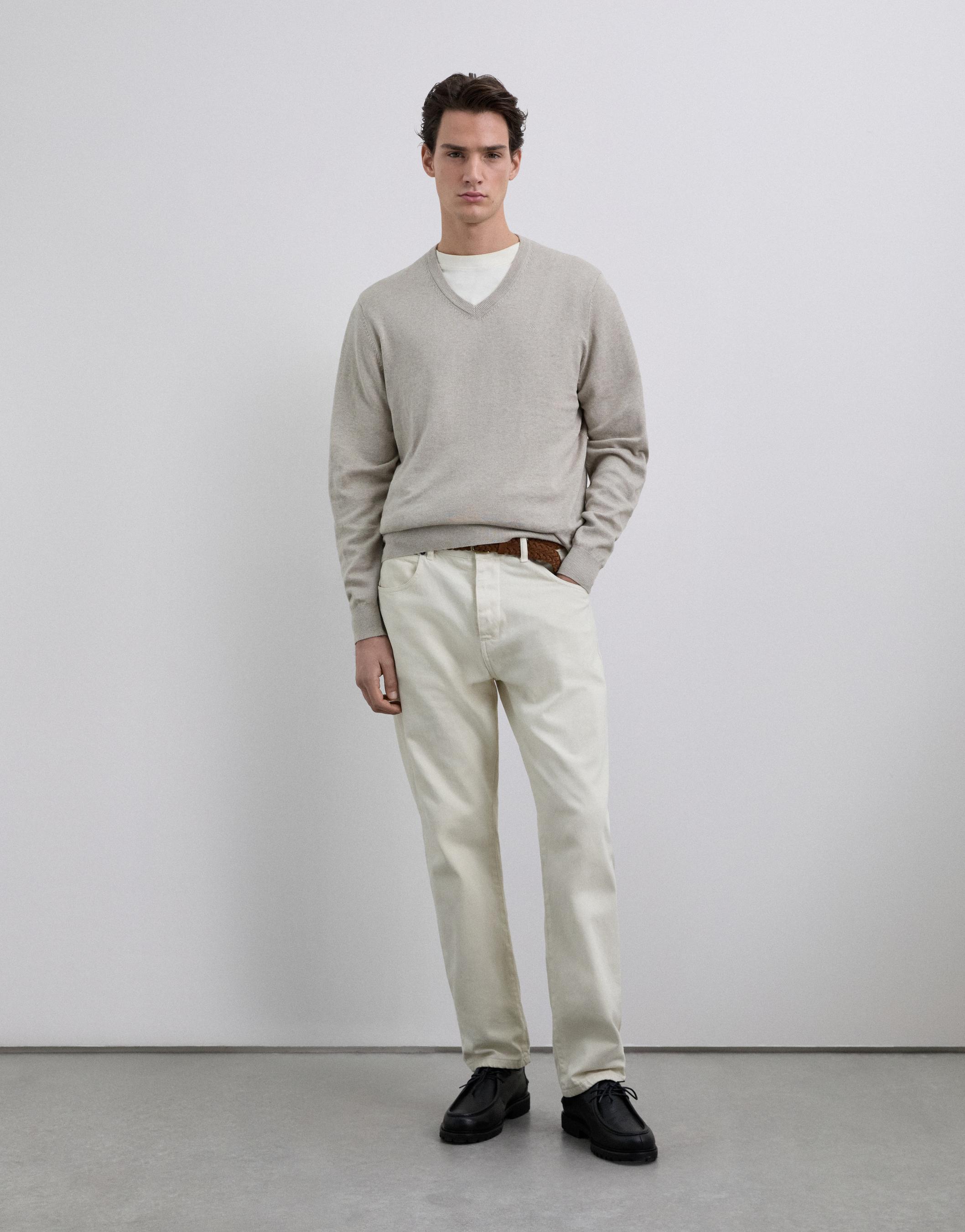Jersey de hombre regular fit con cuello pico - Scalpers - Beige Beige-2