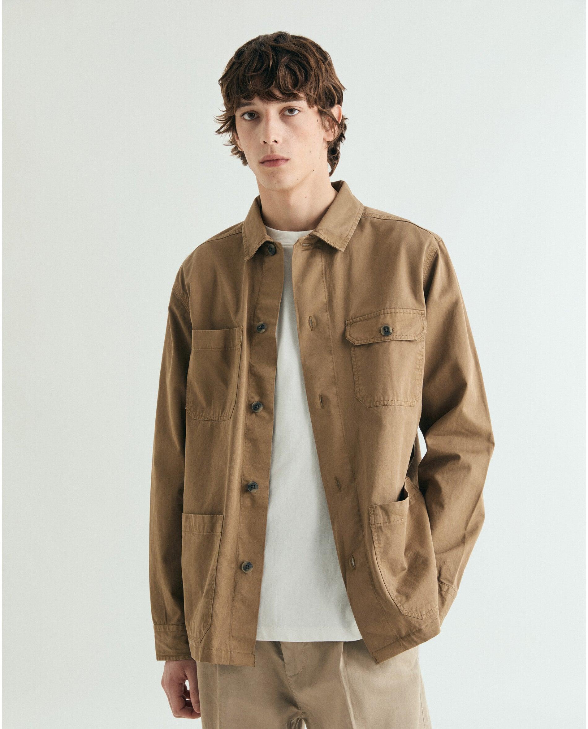Scalpers - Sobrecamisa de hombre multibolsillos con cierre de botones.